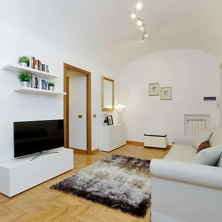 Cozy Oppio - My Extra * Rome